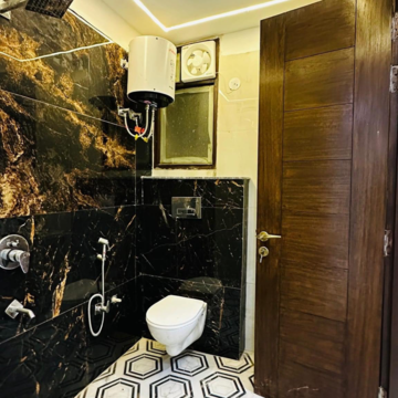 Gym in 3 BHK Builder Floor at Chattarpur – for Sale