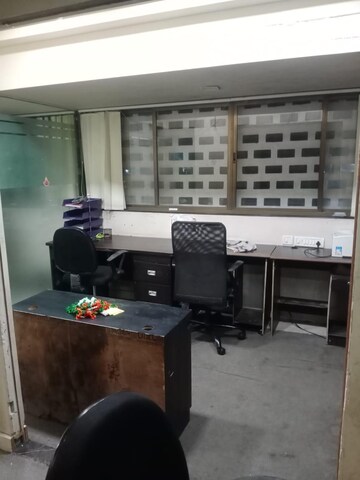 Commercial Office Space 800 Sq.Ft. For Rent in Boat Club Road Pune  7693982