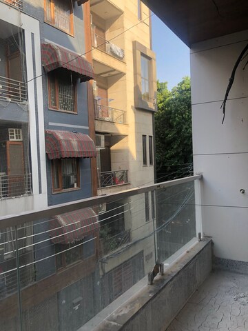 3.5 BHK Builder Floor For Sale in Pitampura