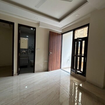 Room in 3 BHK Builder Floor at Chattarpur – for Sale