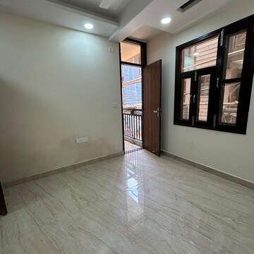 Room in 3 BHK Builder Floor at Chattarpur – for Sale