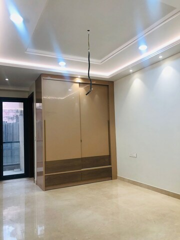 Bedroom in 3.5 BHK Builder Floor at Ashok Nagar – for Sale