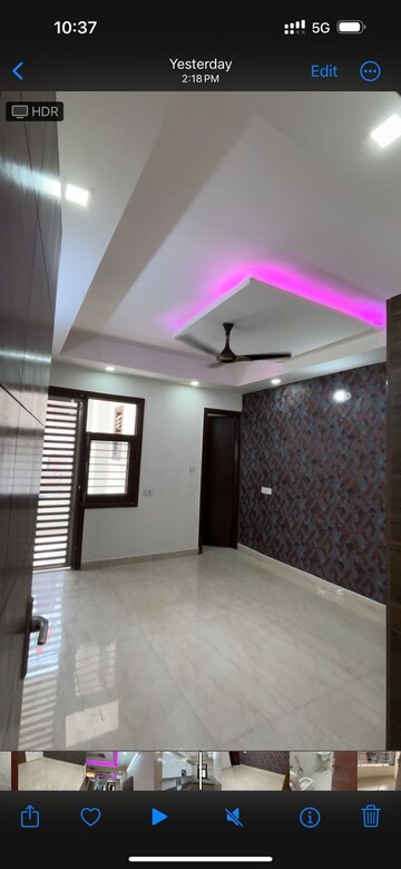 Bedroom in 2 BHK Builder Floor at Shree Homes Noida, Sector 73 – for Sale