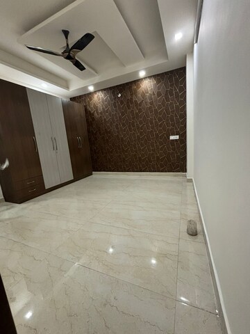 Kitchen in 2 BHK Builder Floor at Shree Homes Noida, Sector 73 – for Sale