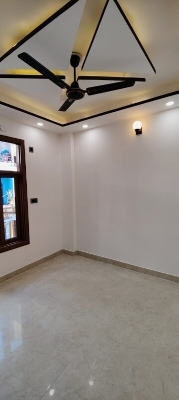 1 BHK Builder Floor For Sale in Dwarka Mor