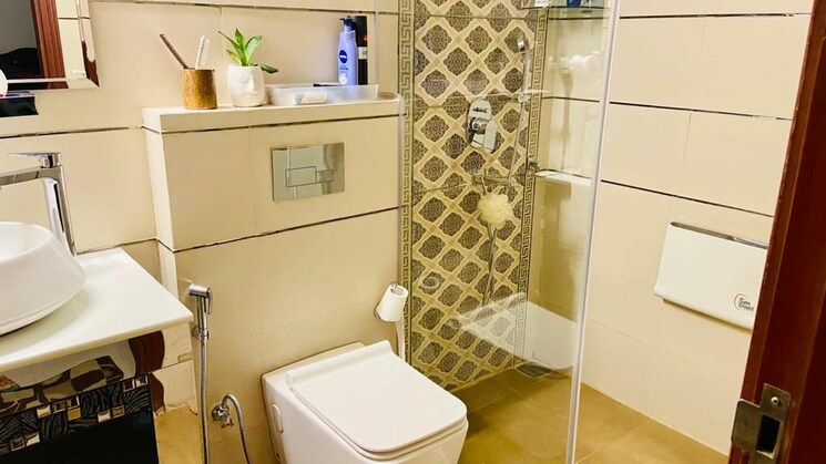 Bathroom, eros-rosewood-city 4 Bedroom 360 Sq.Yd. Builder Floor In Sector 49 Gurgaon 7694652