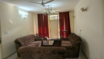 Living Room in 4 BHK Builder Floor at Sushant Lok 3, Sector 57 – for Sale