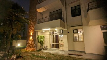 4 BHK Builder Floor – Exterior View View at Sushant Lok 3, Sector 57 - for Sale