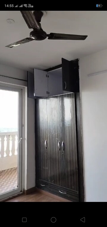 Furnished Amenities in 2 BHK Apartment at Ansal Royal Heritage, Sector 70 – for Sale
