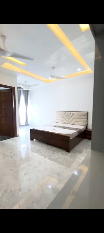 Bedroom in 6+ BHK Independent House at DLF Hyde Park, South Mullanpur – for Sale