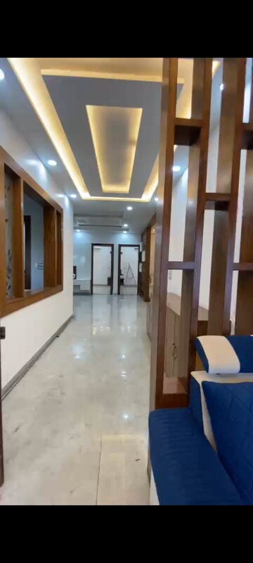 Building Lobby in 6+ BHK Independent House at DLF Hyde Park, South Mullanpur – for Sale