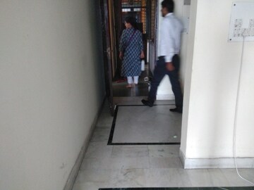 रेसिडेंशियल फ्लैट वर्ग फुट फॉर रेंट इन सेक्टर 11 द्वारका दिल्ली  7694765