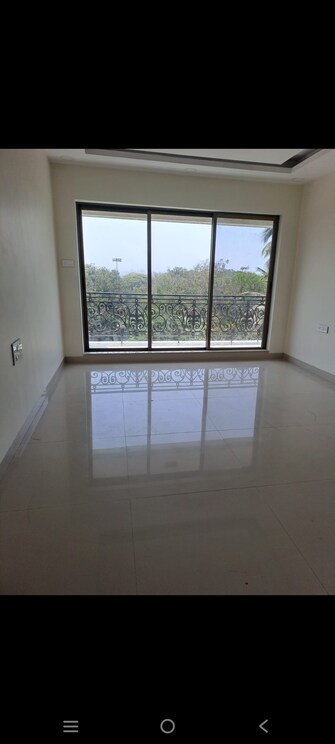 3 BHK Apartment For Rent in Chandra Hans Apartment Juhu Mumbai  7694913