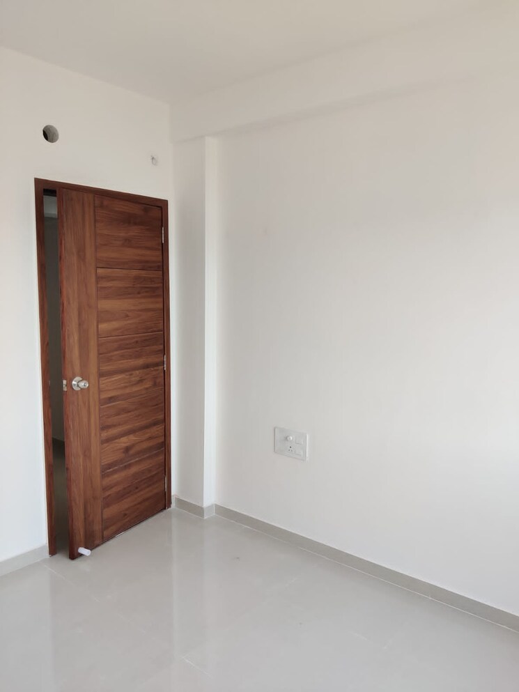 Room, srs-you57 2 Bedroom 645 Sq.Ft. Apartment In Hinjewadi Pune 7695592