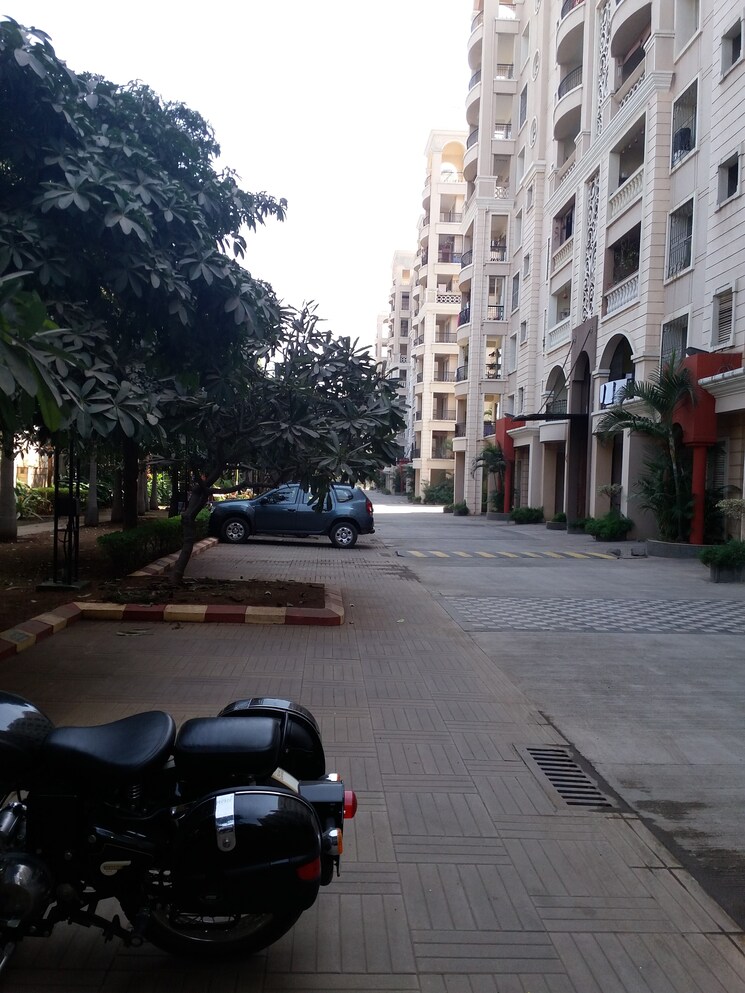  Parking, nyati-grandeur 3 Bedroom 1600 Sq.Ft. Apartment In Undri Pune 7695759