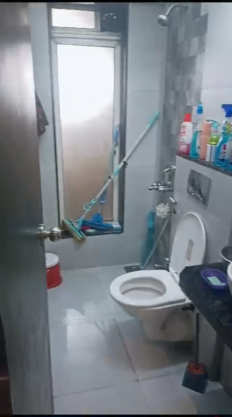 Bathroom, jp-north-celeste 1 Bedroom 650 Sq.Ft. Apartment In Mira Road Thane 7695831
