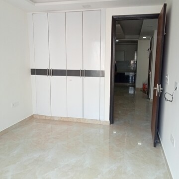 Room in 3 BHK Builder Floor at Chattarpur – for Sale