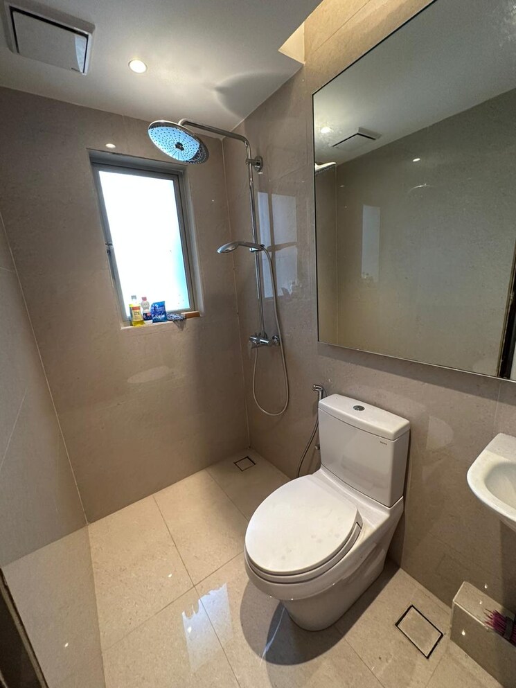 Bathroom, hiranandani-estate-riviera 2 Bedroom 725 Sq.Ft. Apartment In Ghodbunder Road Thane 7696108
