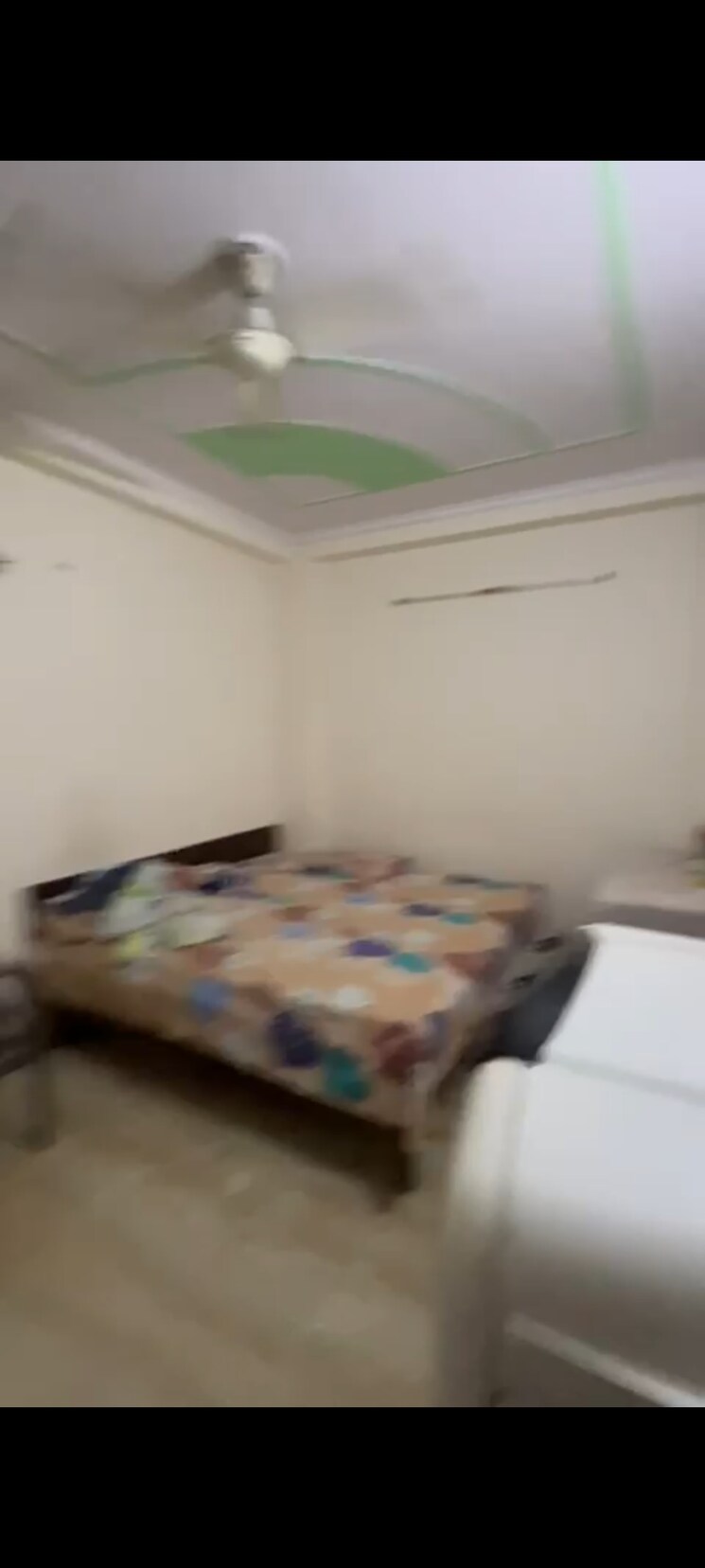 Bedroom, new ashok nagar 2 Bedroom 70 Sq.Yd. Builder Floor In New Ashok Nagar Delhi 7696214