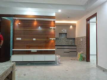 Furnished Amenities in 4 BHK Apartment at Sector 22 Dwarka – for Sale