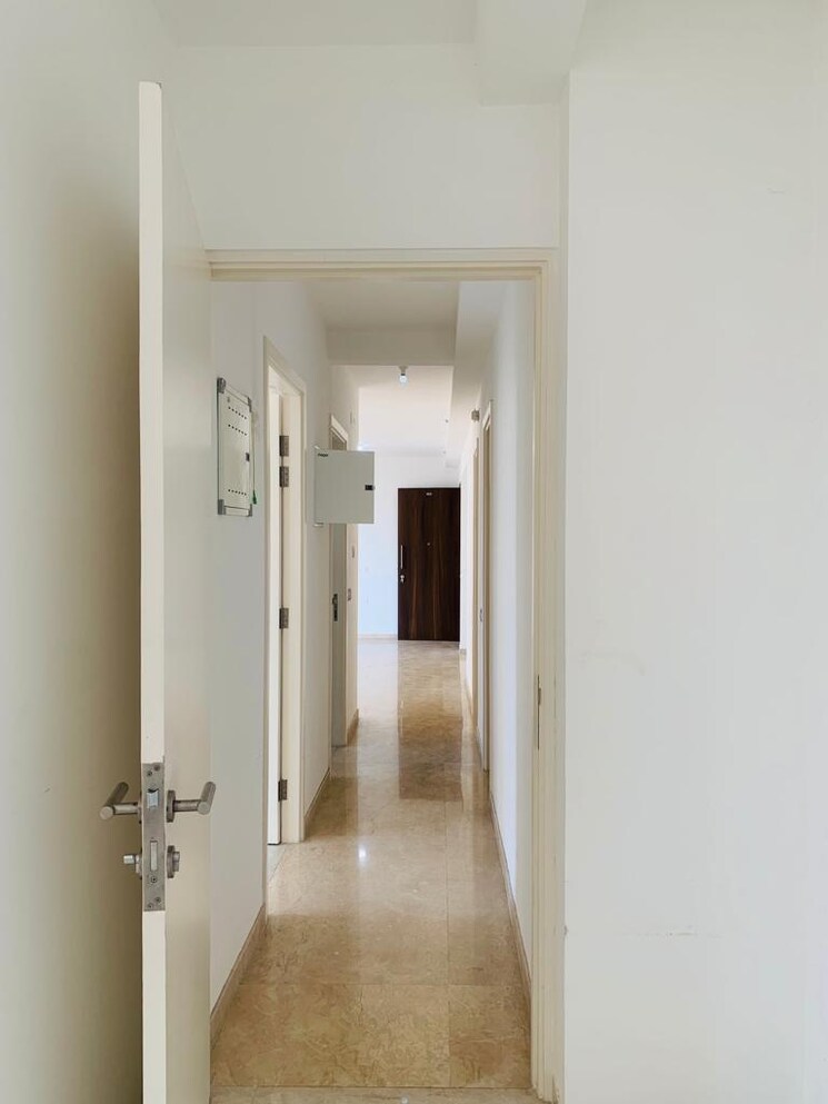 undefined, hiranandani-skylark-enclave 2 Bedroom 879 Sq.Ft. Apartment In Ghodbunder Road Thane 7696610