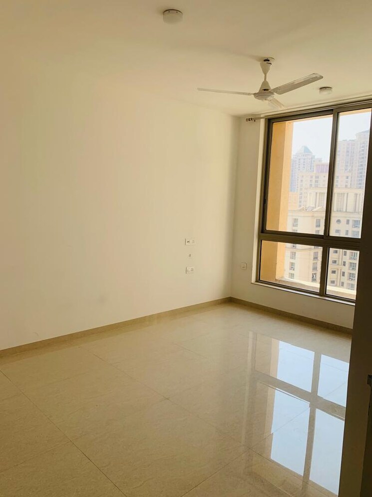 Room, hiranandani-skylark-enclave 2 Bedroom 879 Sq.Ft. Apartment In Ghodbunder Road Thane 7696610