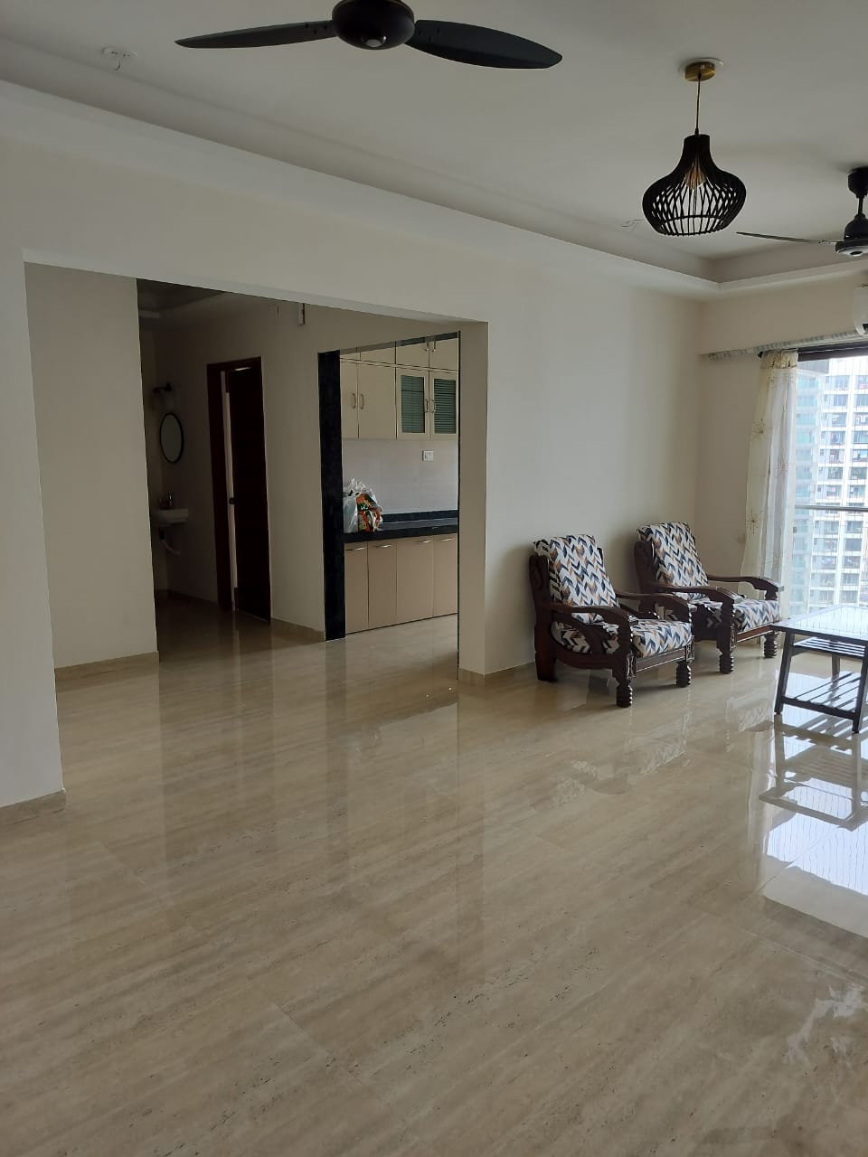 2 BHK Apartment For Rent in Je And Vee Om Trimurti Malad East Mumbai  7696633