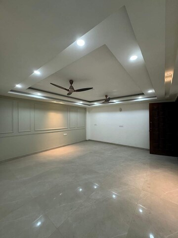 Room in 3 BHK Builder Floor at Chattarpur – for Sale