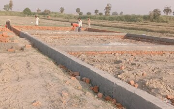 Plot For Sale in Bhopani Village