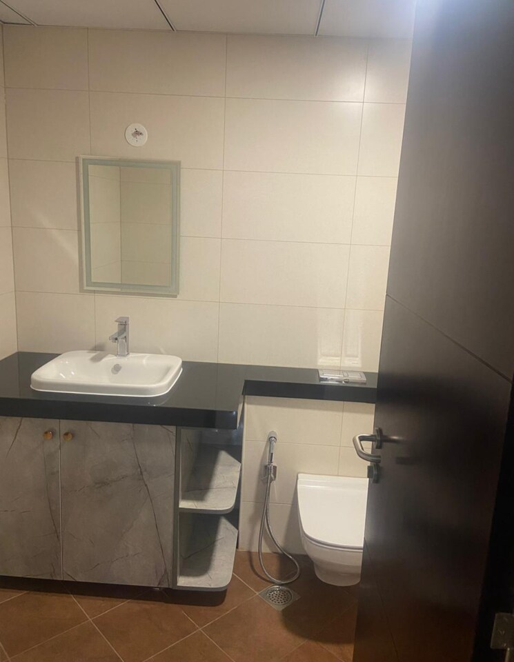 Bathroom, bearys-haudin-heights 3 Bedroom 2200 Sq.Ft. Apartment In Halasuru Bangalore 7696867