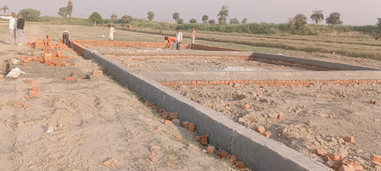 Plot For Resale in Bhopani Village Faridabad  7696874