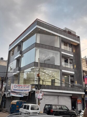 Commercial Showroom 1225 Sq.Ft. For Rent in Vishwas Nagar Delhi  7697081