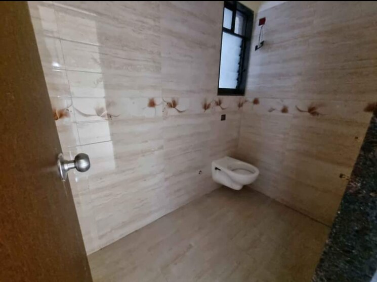 Bathroom, dgs-sheetal-dharmaraj 2 Bedroom 1050 Sq.Ft. Apartment In Malad West Mumbai 7697168