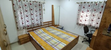 Bedroom in 4 BHK Apartment at Samarth Nagar – for Rent