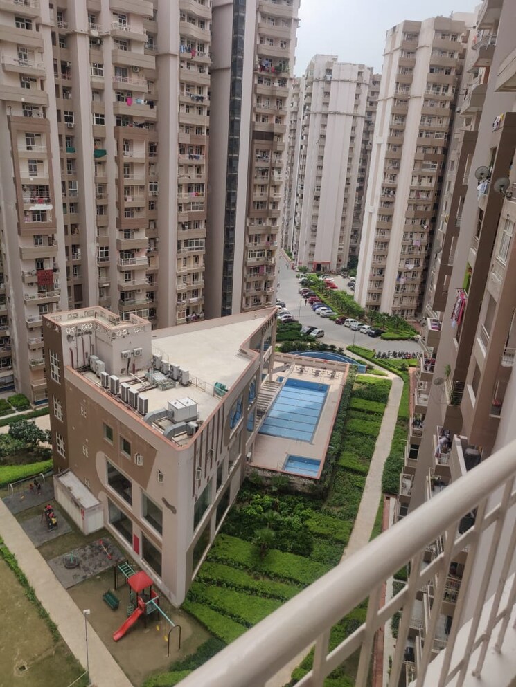 Balcony, supertech-cape-town 3 Bedroom 1295 Sq.Ft. Apartment In Sector 74 Noida 7697257