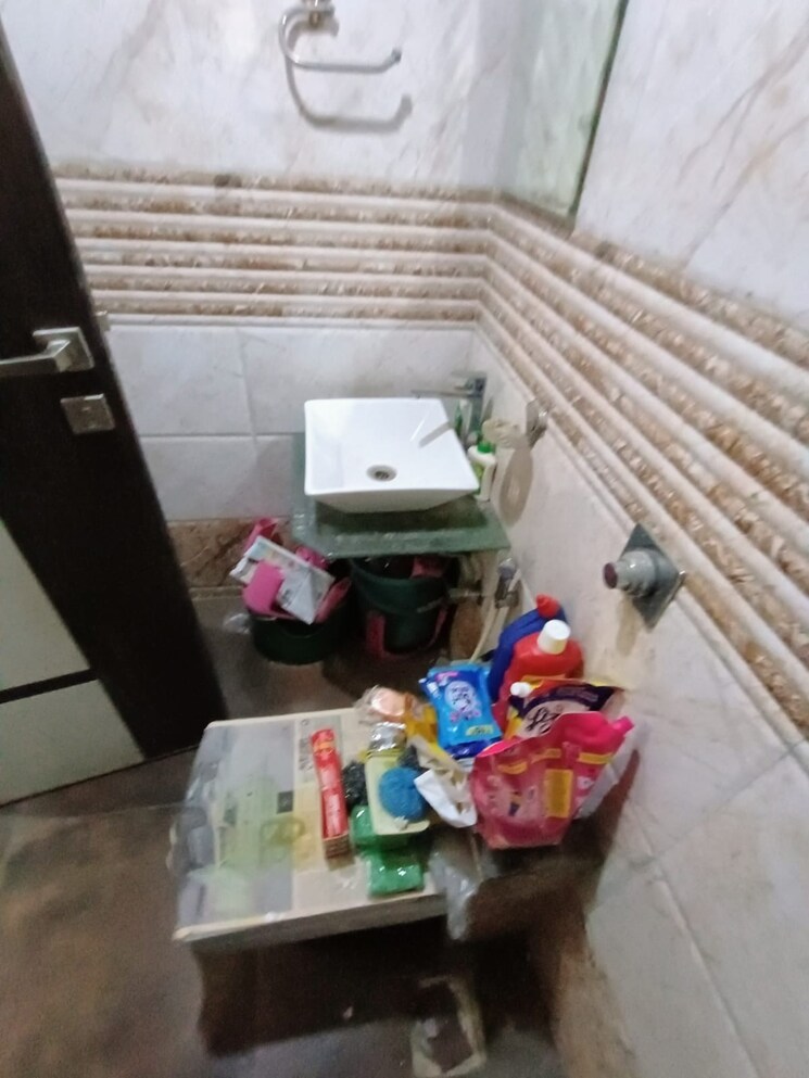 undefined, shubh-shanti-complex 2 Bedroom 700 Sq.Ft. Apartment In Kandivali West Mumbai 7697268