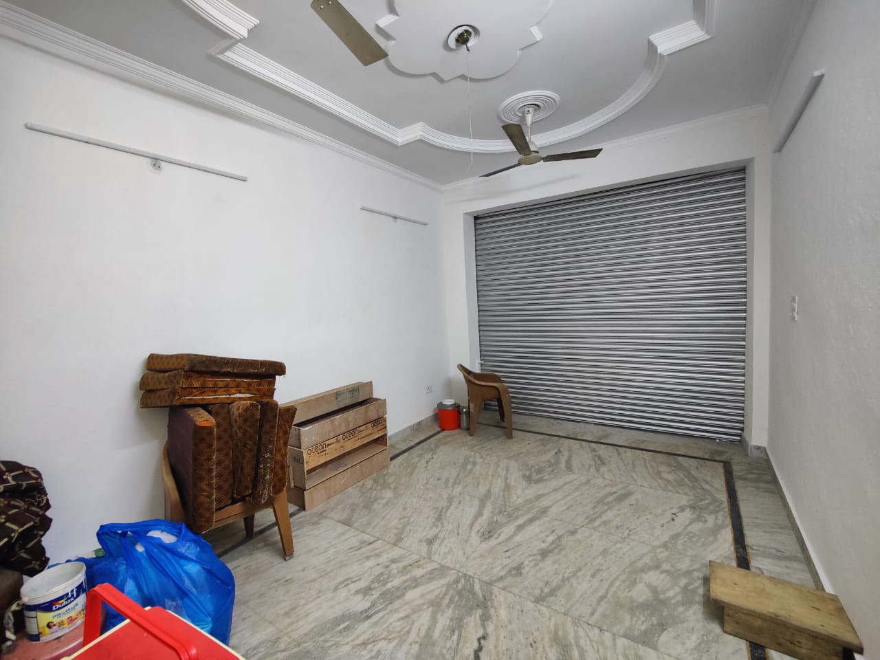 Commercial Shop 90 Sq.Mt. For Rent in Rohini Sector 15 Delhi  7695153