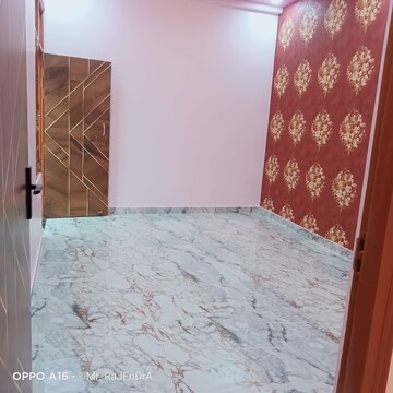 Bedroom in 2 BHK Independent House at Jankipuram – for Sale