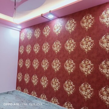 Bedroom in 2 BHK Independent House at Jankipuram – for Sale