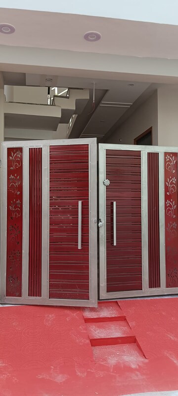 3 BHK Independent House For Sale in Jankipuram