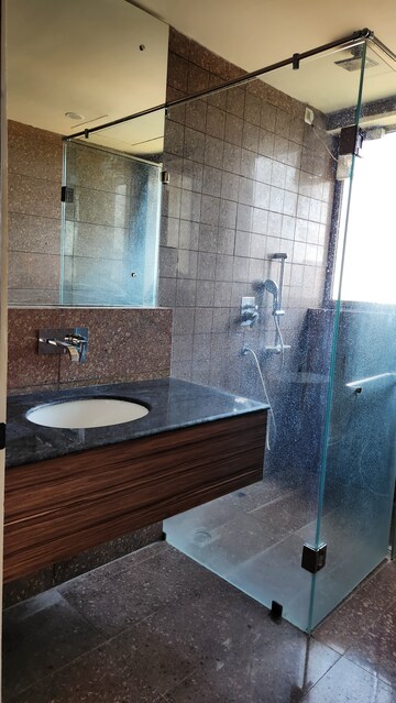 Bathroom in 4 BHK Apartment at Emaar The Palm Drive-The Premier Terraces, Sector 66 – for Sale