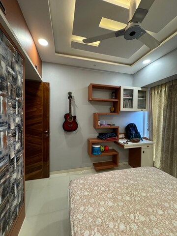 Furnished Amenities in 2.5 BHK Apartment at Neelkanth Sunberry, Ghansoli – for Sale