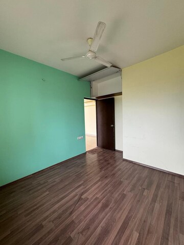 Room in 3 BHK Apartment at Lodha Splendora, Ghodbunder Road – for Sale
