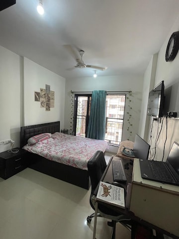 2 BHK Apartment For Resale in Riverdale Tower Andheri East Mumbai  7697644