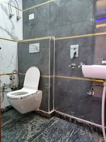 2 BHK Builder Floor For Resale in Dwarka Mor Delhi  7697729