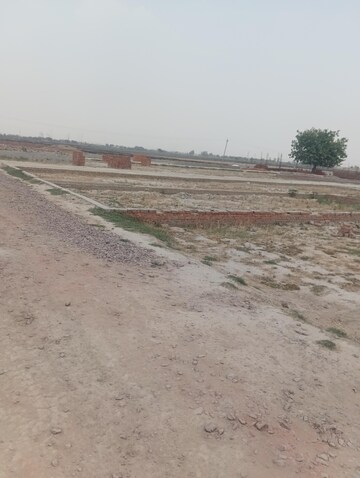 Plot For Sale in Faridabad Central