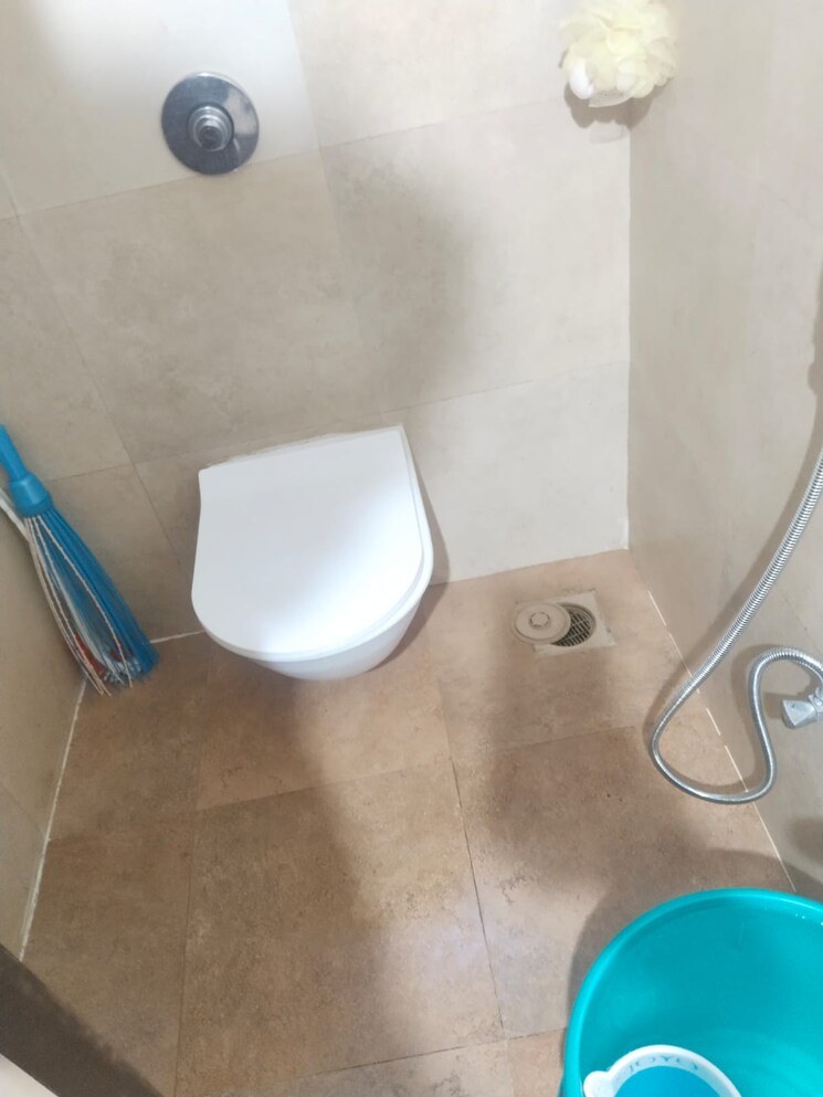 Bathroom, navkar-happy-homes 2 Bedroom 575 Sq.Ft. Apartment In Borivali West Mumbai 7698005