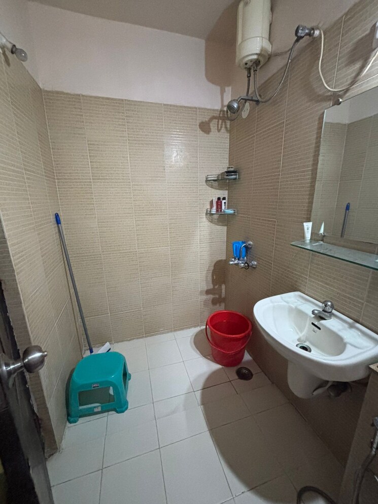 Bathroom, pride-green-fields 2 Bedroom 1000 Sq.Ft. Apartment In Pimple Nilakh Pune 7698067