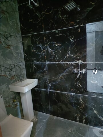 Attached Bathroom in 4 BHK Villa at Dasmesh Nagar – for Sale