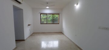 Room in 2 BHK Apartment at Lodha Splendora, Ghodbunder Road – for Sale